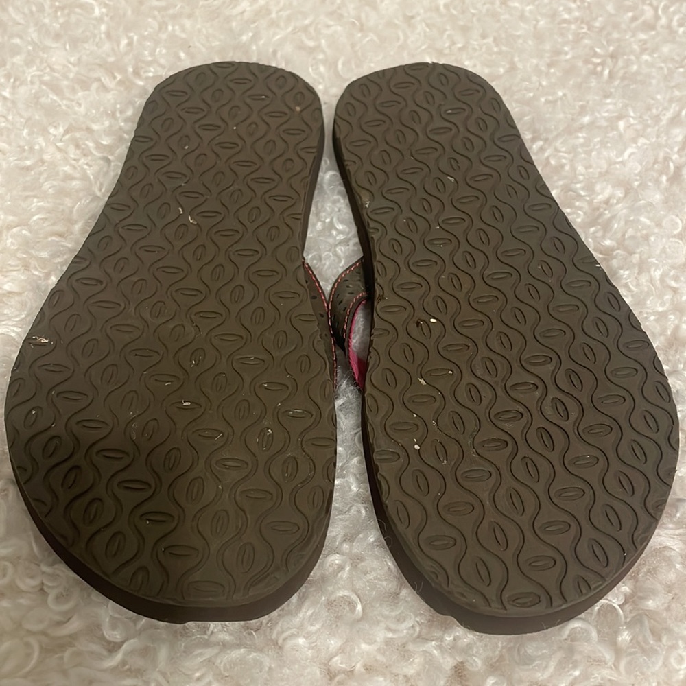 Teva Brown Flip Flops - Picture 4 of 4